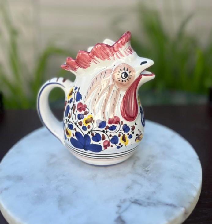 イタリア伝統工芸 デルータ焼 ドラゴン花模様ピッチャー ラファエレスク デルータ ピッチャー – ドラゴンをモチーフにした手作りの