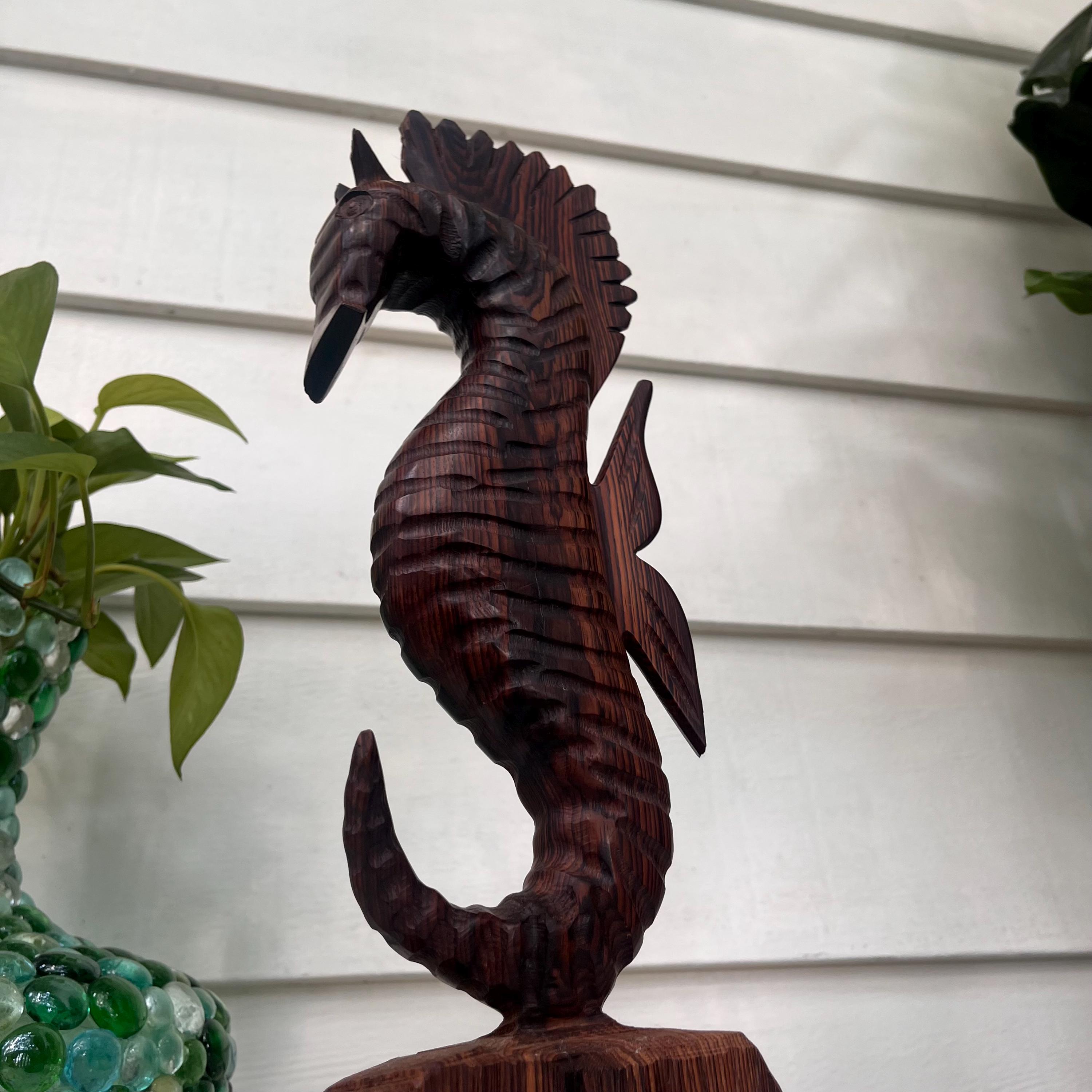 【美品】魚　タツノオトシゴ　木彫　置物　インテリア　工芸品　美術品　A1293 13インチの木製タツノオトシゴの手彫り置物 | Hsnde製航海装飾彫刻