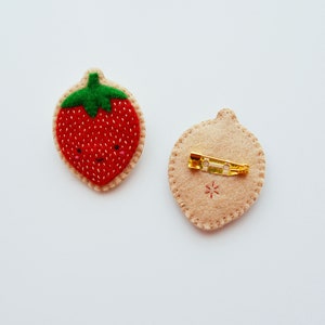 Strawberry Brooch, Fruit Brooch, Kawaii Strawberry Pin, Wearable Food Felt Brooch, Vegan Brooch image 7