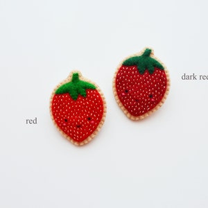 Strawberry Brooch, Fruit Brooch, Kawaii Strawberry Pin, Wearable Food Felt Brooch, Vegan Brooch image 3