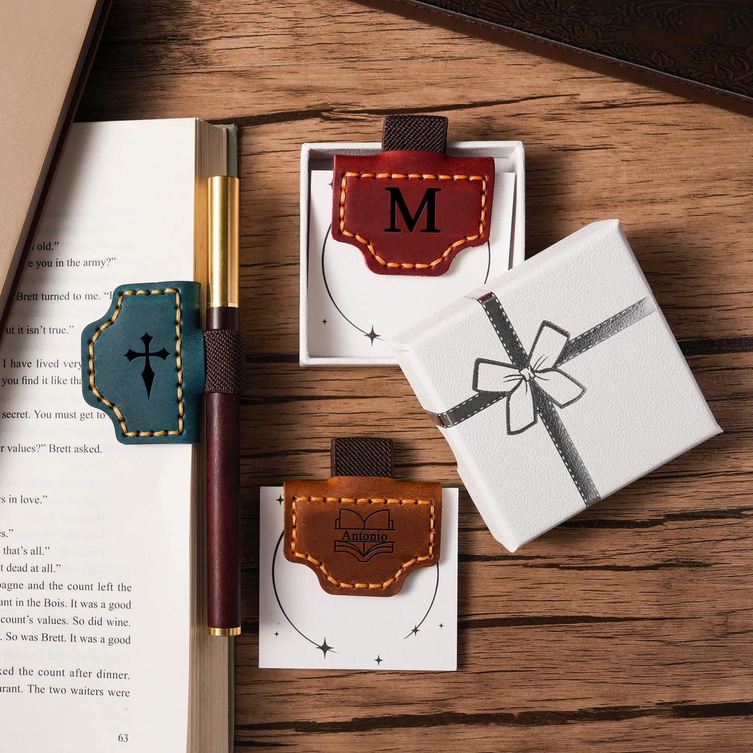 Custom Leather Bookmark With Pen Holder, Engraved Magnetic Bookmark ...