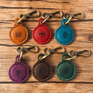 Personalized AirTag Leather Keychain, Engraved Leather AirTag Key Case, Pet Anti-lost Protective Cover