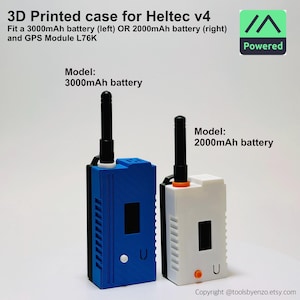 May include: 3D printed cases for Heltec v4, in blue and white. Each case has a black antenna and is designed for a 3000mAh or 2000mAh battery, plus a GPS module. The cases have the text "Powered" and "U".