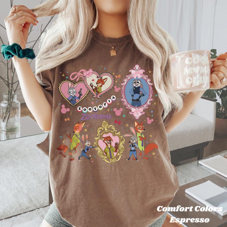 Zootopia Coquette Bow Watercolor Shirt, Judy Hopps Nick Wilde Tee, Retro Zootropolis Disney, Comfort Colors, Family Matching, WDW Trip 2025 bild 5