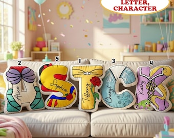 Coussin lettre princesse personnalisé, coussin alphabet princesse personnalisé, coussin personnage Ariel Blanche-Neige, cadeau baby shower