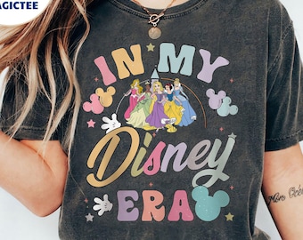 Disney Princess Senior Graduation Shirt Disney Princess T-shirt Girls trip shirt, Disney world tee, Disneyland Princess Castle Girls Tee