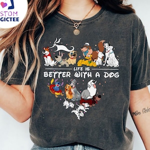 Camiseta retro vintage de Disney Dogs, camiseta para amantes de los perros de Disney, camiseta retro vintage de Disney Dogs, la vida es mejor con perros Disney, familia Disney