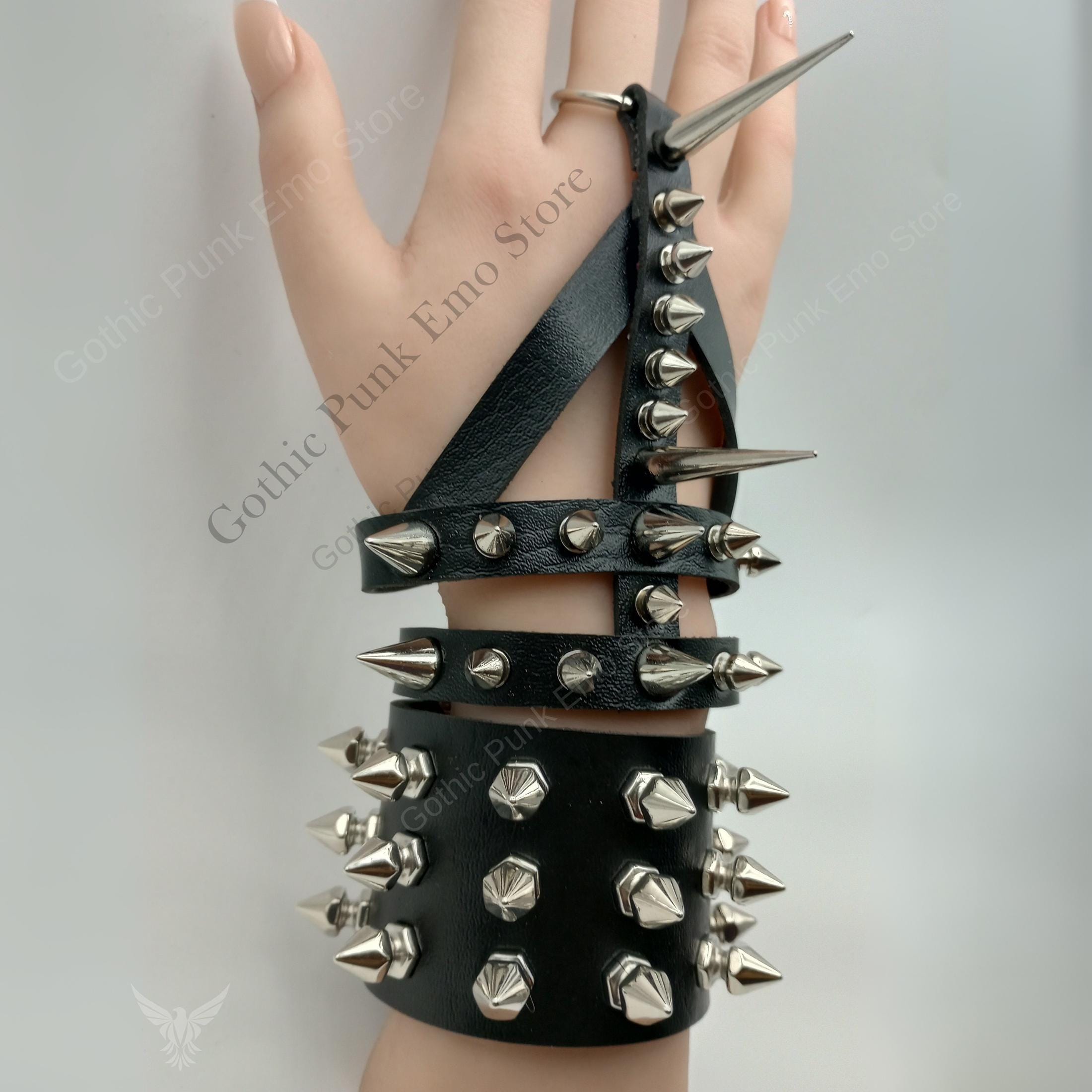 アクセサリー GINZI leather wrist band punk Gothic Spiked Faux Leather Hand Armor: Punk Rock Gauntlet Cuff - Etsy
