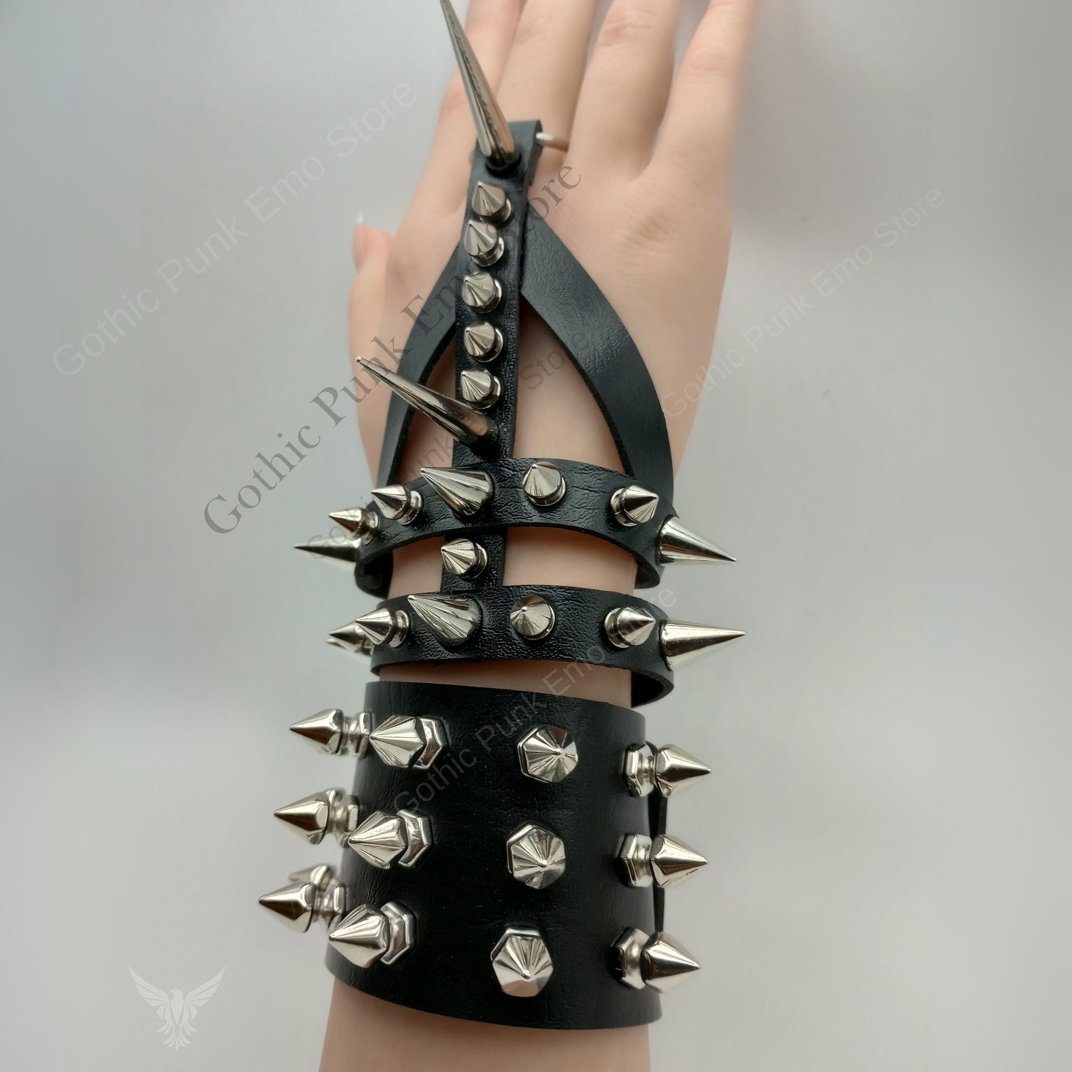HZMAN Bracciale Largo In Pelle Uomo, Polsino Regolabile Stile Gothic Punk Rock Biker