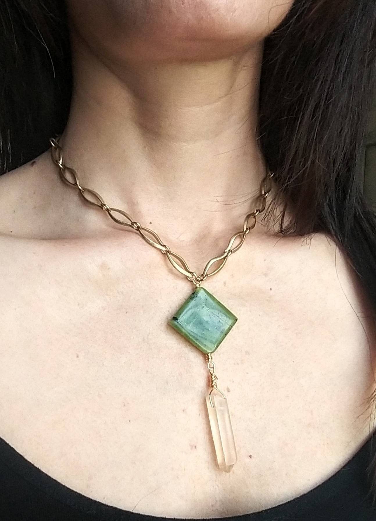 Collar de jade de oro colgante de jade de nefrita cristal de Etsy