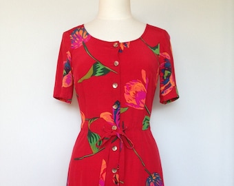 Vibrant Vintage Red Spring Dress / Vacation Wear / Boho Style Dress / Multi Colored Floral Print / Petite Size Dress