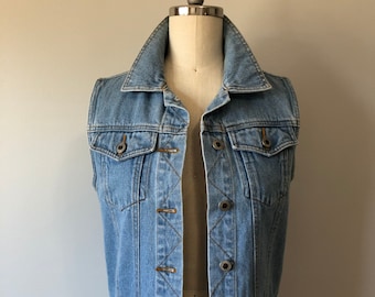 Vintage 80s Jean Vest / Jean Jackets / Santa Barbara / Vintage 80s Wear / Jean Clothing