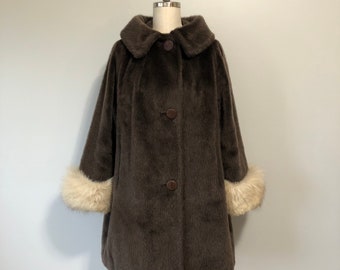 1960s Faux Fur Coat / Brown Vintage Coat / Classy Vintage Fall Jacket / Cream Fur Cuffs / Mid Century / Dressy Vintage Wear / Costume / Gift