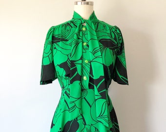 Handmade Vintage Dress / Vibrant Green Black Dress / 40s Style Dress / Floral Patterned Vintage Dress / Spring Summer Vintage
