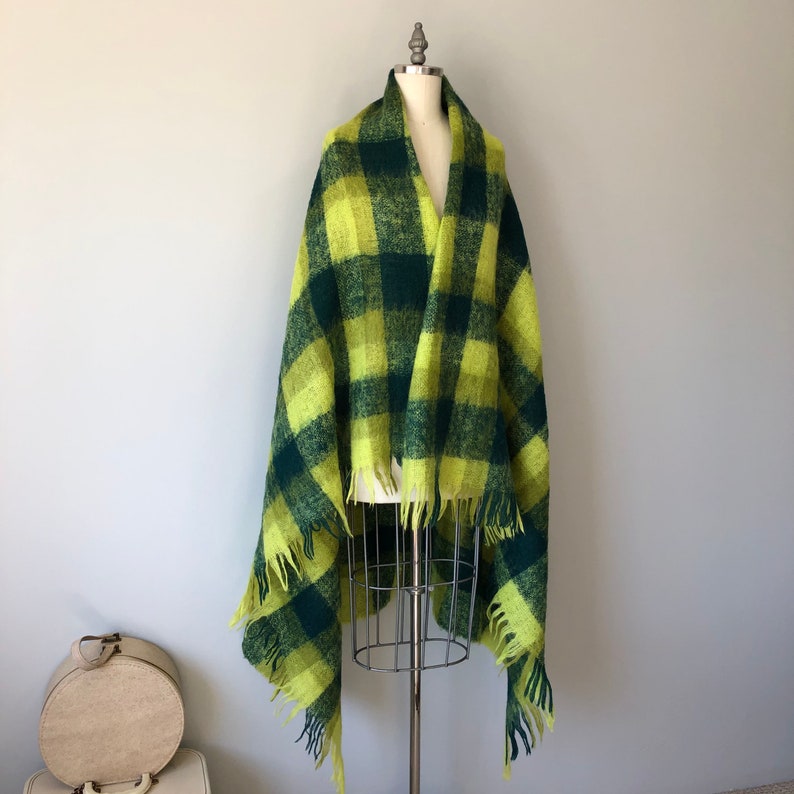 Handgemachte Vintage Wolle Schal / Schottland gemacht Decke Schal / 70er Jahre grün Cape / Hand gewebt Vintage Kleidung Bild 7