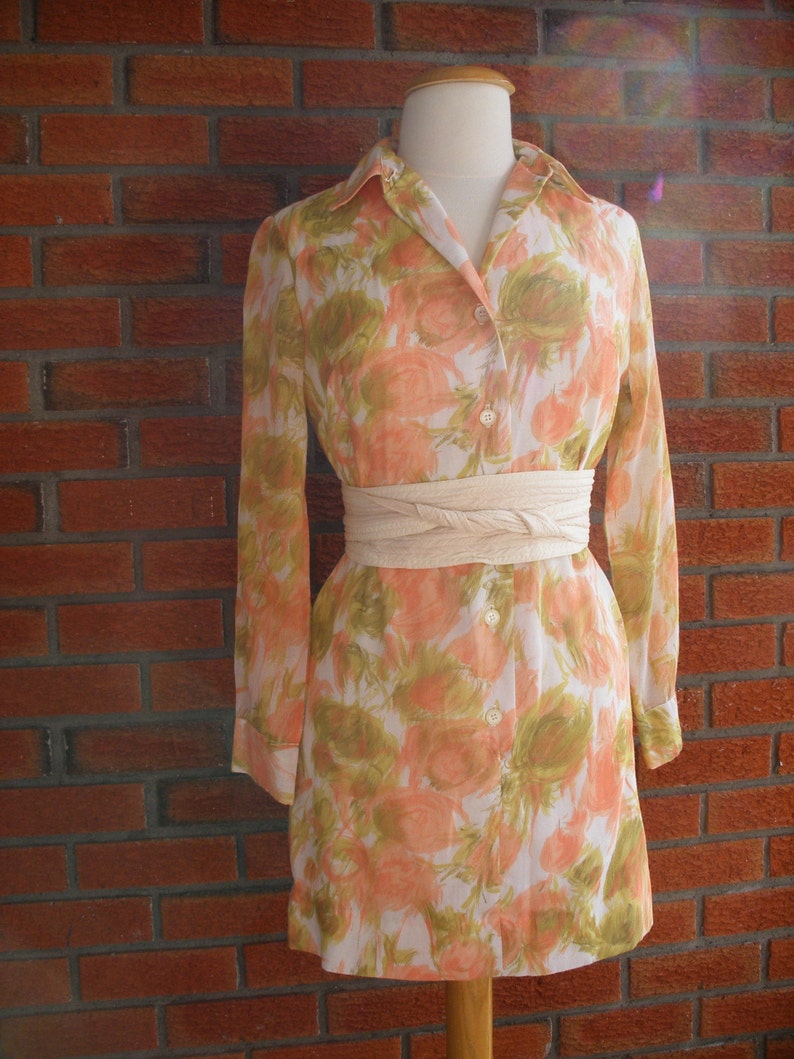 1960s High Fashion / Mini Dress / Vintage Floral Dress / Peach,Green and White Coloring / 60 Vintage / Day Dresses image 10