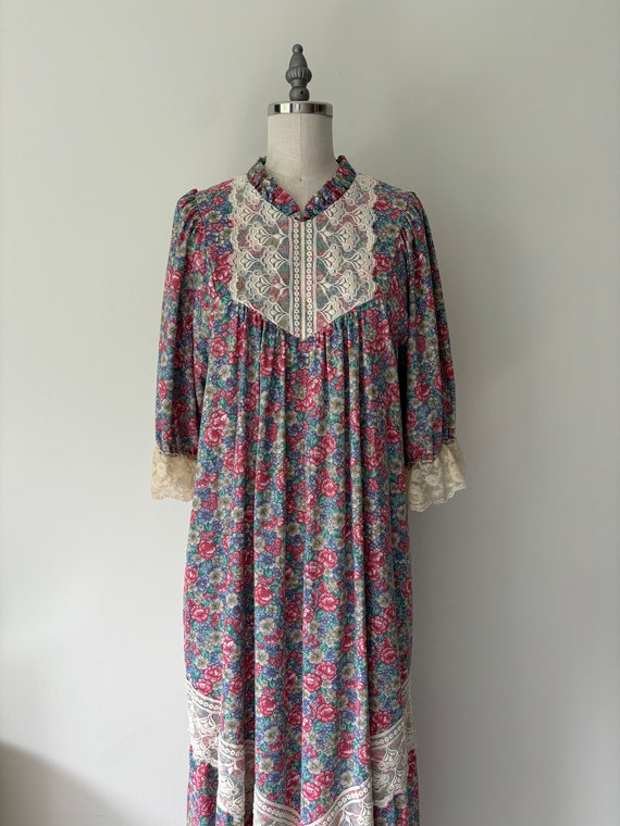 70s Floral Cotton Maxi Dress: Vintage Lace Trim, Cottagecore Style