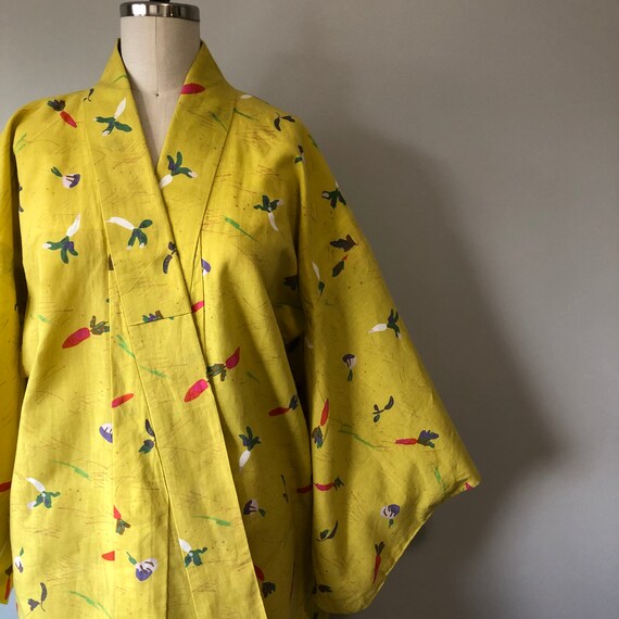 Yellow Vintage Kimono / Lounge Wear / Carrot Turn… - image 7