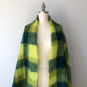 Handgemachte Vintage Wolle Schal / Schottland gemacht Decke Schal / 70er Jahre grün Cape / Hand gewebt Vintage Kleidung Bild 8