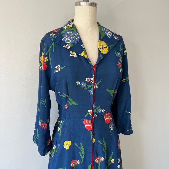 Vintage 1940s Housecoat / Rich Blue Loungewear / … - image 7