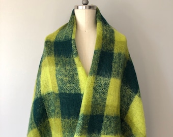 Handmade Vintage Wool Shawl / Scotland Made Blanket Shawl / 70s Green Cape / Hand Woven Vintage Clothing