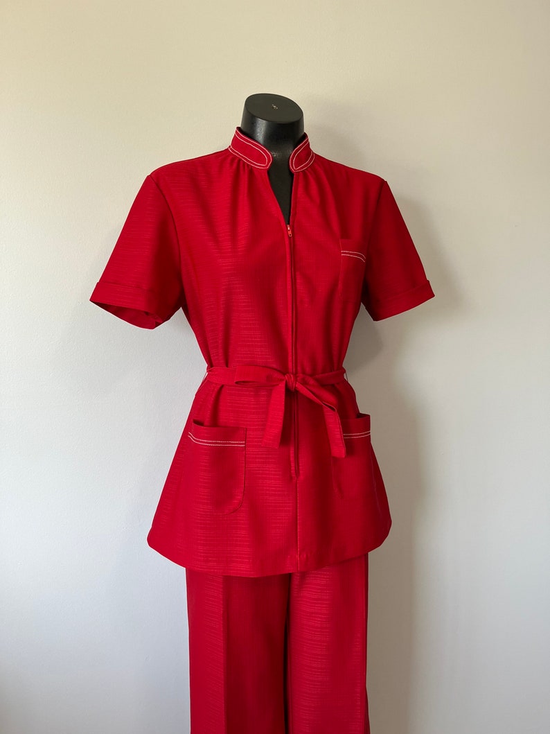 Rood Vintage Uniform / Vintage Pak / Verpleegsters Uniform / Canadees Made Uniformen / Rode Server TweedeLig / Wit Trim afbeelding 7