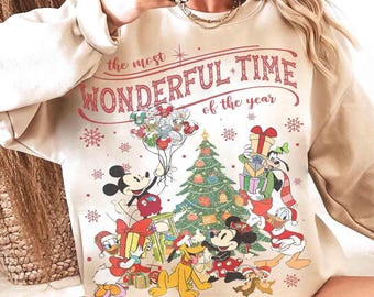 Camiseta navideña retro de Disney Mickey y sus amigos, camiseta "Es la época más maravillosa del año", camiseta navideña de Disney, fiesta navideña de WDW