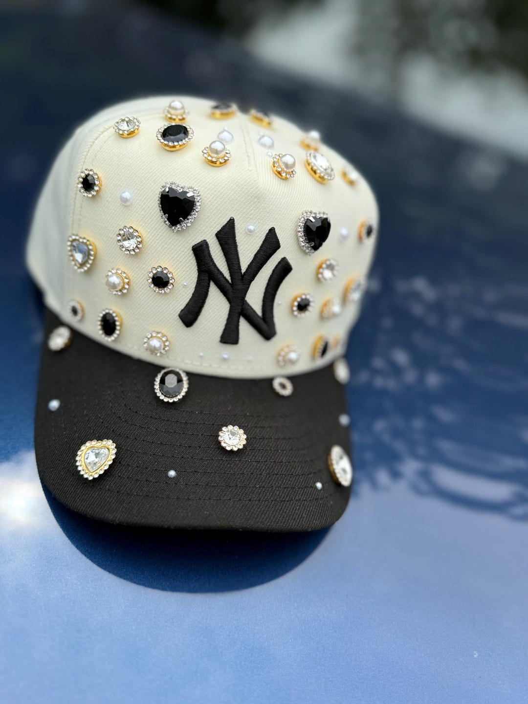 Crystal Stud and Pearl Embellished Mom White Baseball Hat (LV09) NY Yankees Swarovski Crystal Hat, Pearl Rhinestone Flower  main image 4