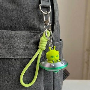 Alien Kimi Cat UFO-ruimteschipaccessoire - 3D-geprinte rugzak sleutelhangerbedel