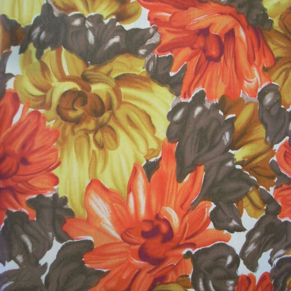 Vintage 1950s Floral Cotton Fabric Watercolor