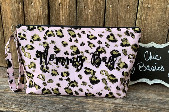 Makeup Bag - Cosmetics Case - Bridesmaid Gifts - Personalized Cosmetic Bags - over 200 Fabric Choices - Toiletry Bag - Small Zipper Pouch