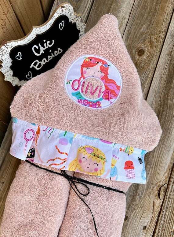 Personalized Hooded Towel with matching set of washcloths - over 200 fabric choices