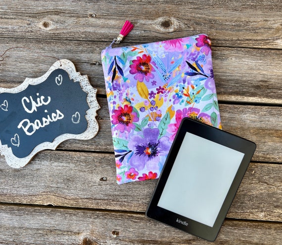 Zippered E-reader Case - E-reader Cover - 200 Fabric Choices - Custom - Padded Kindle Sleeve