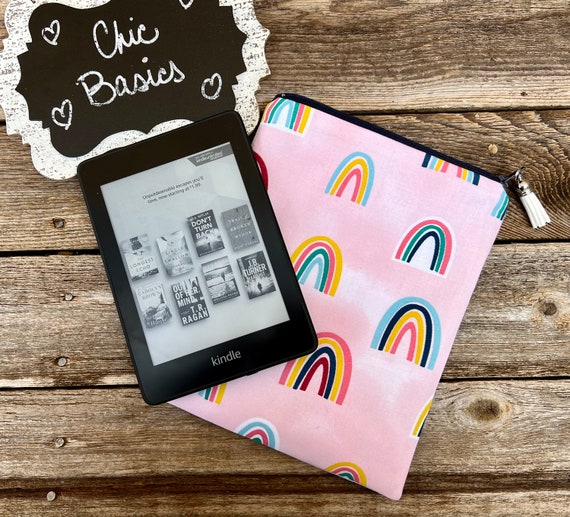 Zippered E-reader Case - E-reader Cover - 200 Fabric Choices - Custom - Padded Kindle Sleeve
