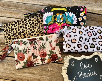 Makeup Bag - Personalized Cosmetic Bags - over 200 Fabric Choices - Toiletry Bag - Small Zipper Pouch