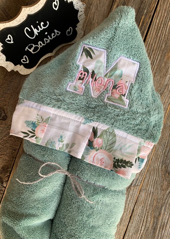 Personalized Hooded Towel with matching set of washcloths - over 200 fabric choices