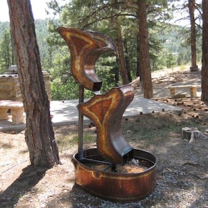 Missing Links Little Giant Fountain