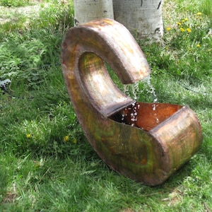Infinity Wave Fountain
