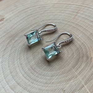 Princess of Wales Style Blue-Green Earrings
