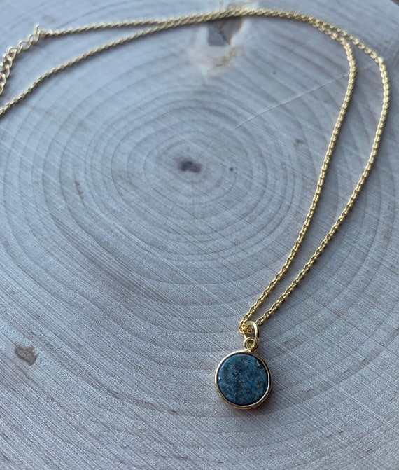 Cambridge Style Lapiz Necklace - Etsy 