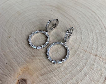 Pendientes circulares de diamantes estilo Princesa de Gales