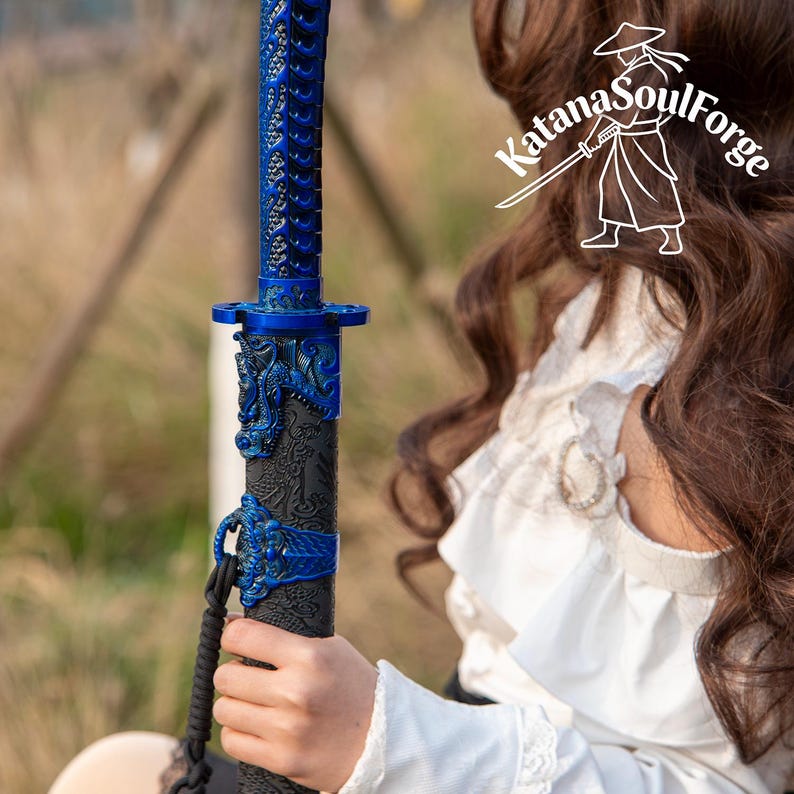 Handgjord blå drakekatana, 1060 kolstål, full tånge-displaysvärd bild 11