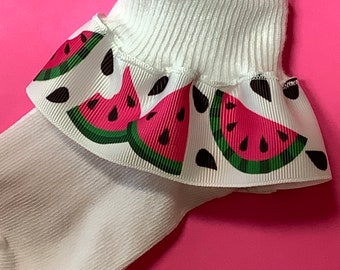 Calcetines con volantes y cinta de sandía
