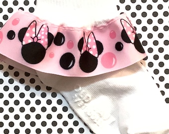 Calcetines con volantes de cinta de Minnie Mouse rosa inspirados en Disney
