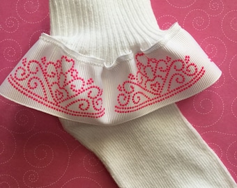 Calcetines con volantes y cinta de corona de princesa rosa