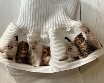 Calcetines con volantes y lazo en forma de gatito