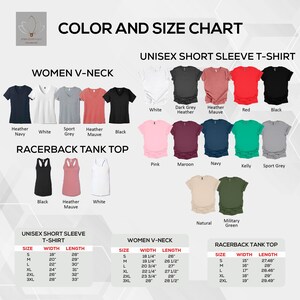 Puede incluir: Tabla de colores y tallas para camisetas de cuello en V para mujer, camisetas unisex de manga corta y camisetas sin mangas tipo racerback. Se muestran varios colores, con medidas en cm para cada estilo de camiseta.