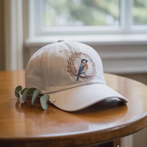Embroidered Bird Baseball Cap – Nature Dad Hat with Wreath Design, Minimalist Outdoor Hat Gift for Birdwatchers, Gardeners, Nature Lovers