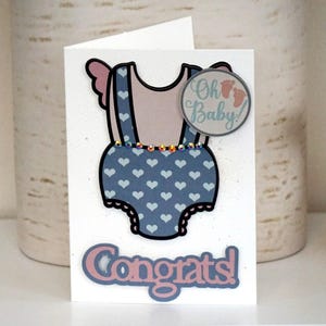 Tarjeta de cumpleaños para niña. Tarjetas rústicas de felicitación para recién nacida. Tarjeta rosa para baby shower, hecha a mano.