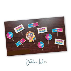 Set Cake Topper 20 pezzi a tema " Me Contro Te "